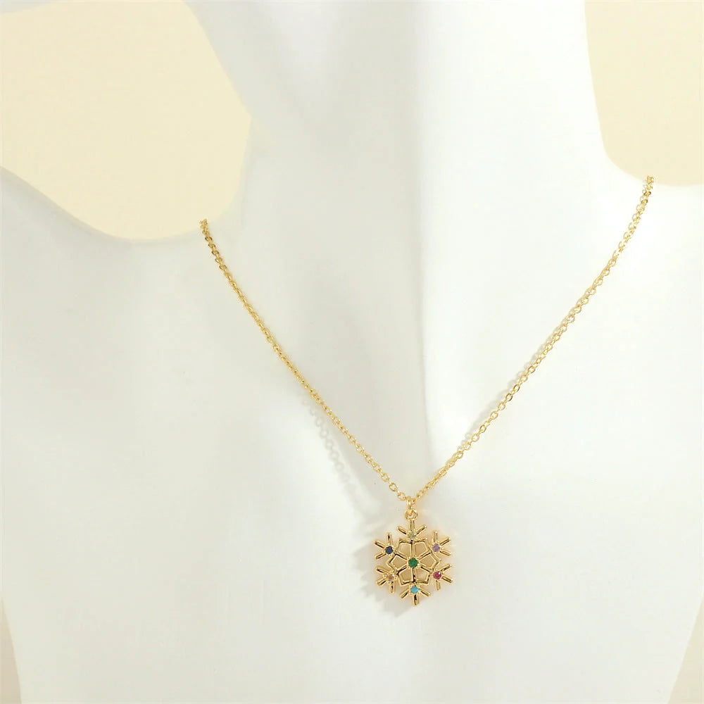 Festive Christmas-themed necklace with oil-drop pendant and coloured rhinestones