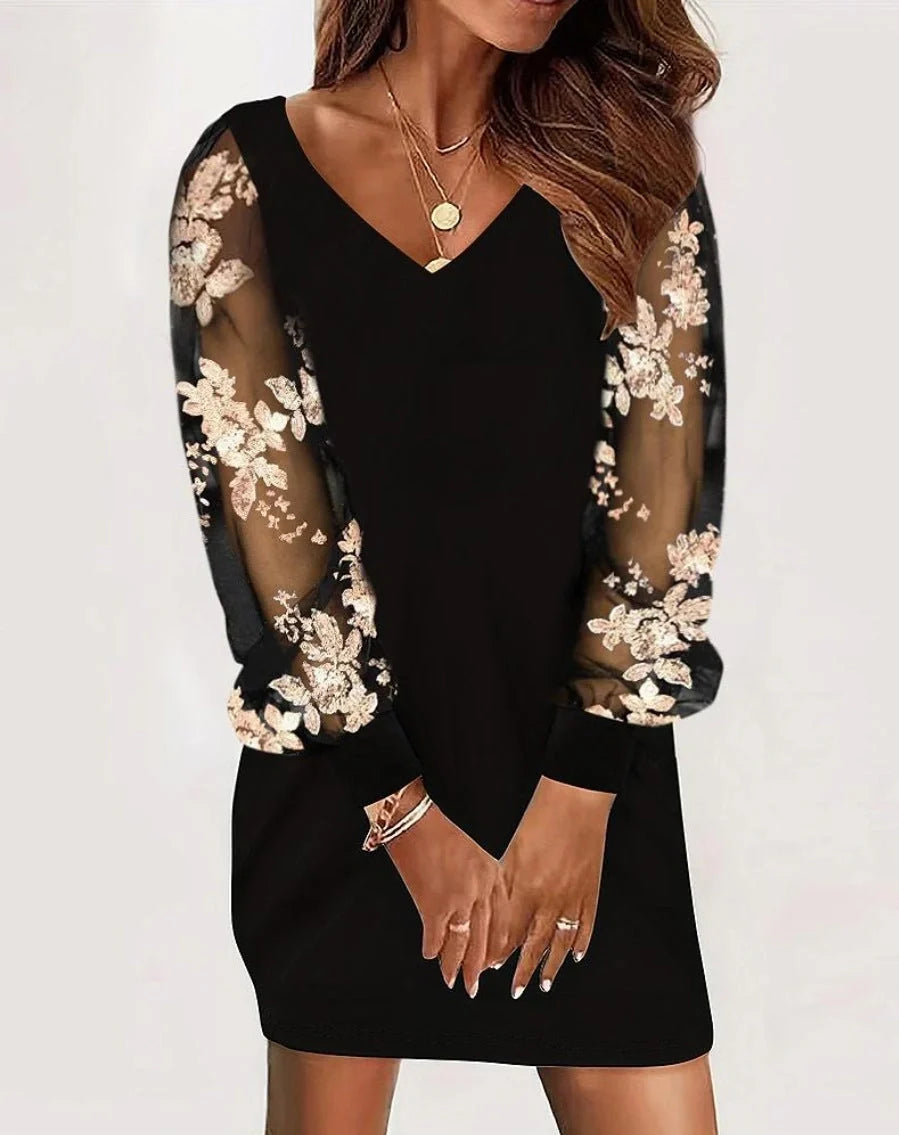 Long-sleeved V-neck dress with lace splicing detail in various colours
