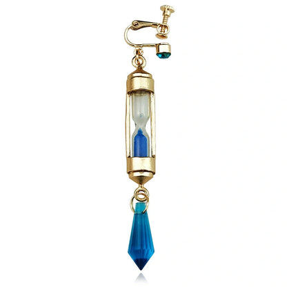 Hourglass-shaped alloy earring and necklace set in silver and gold