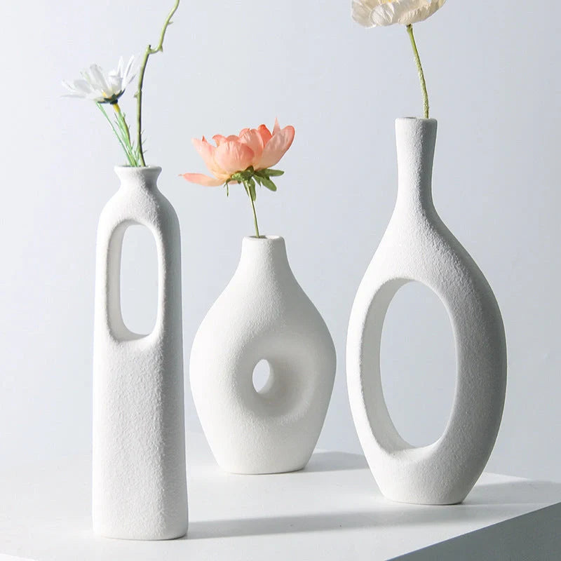 Handmade European style ceramic vase with frosted finish for flowers