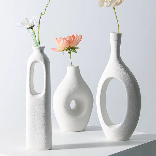 Handmade European style ceramic vase with frosted finish for flowers