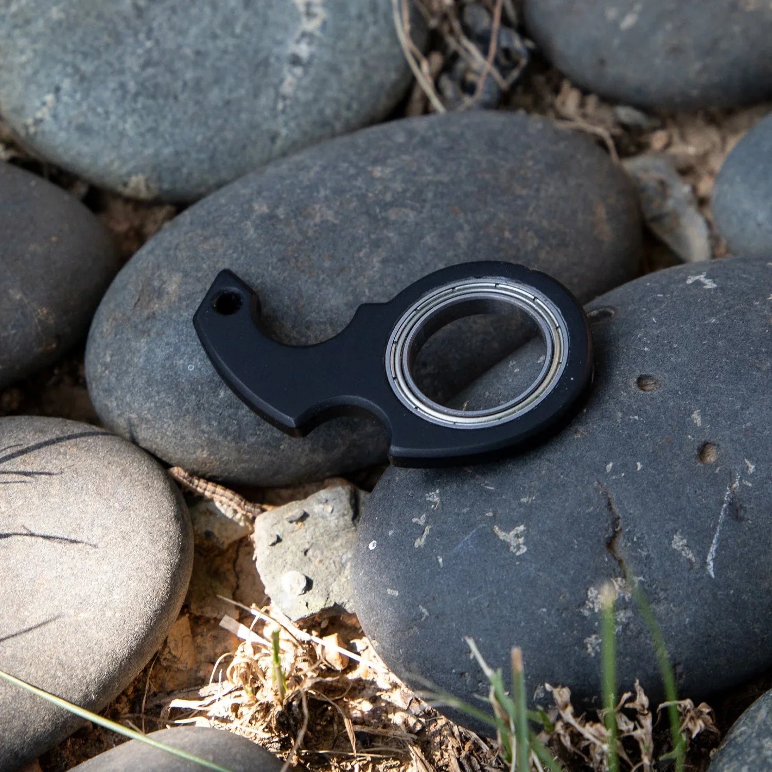 Premium fidget spinner keychain made with durable zinc alloy, available in multiple vibrant colours for stress relief and improved focus