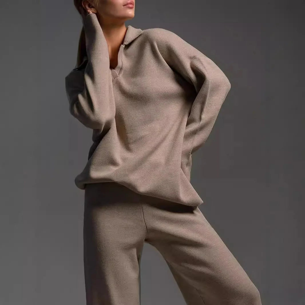 Women's loose collar sweater set in solid colours, made from 100% cotton