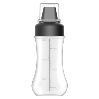 Five-hole scale squeezing sauce bottle with lid for precise kitchen use