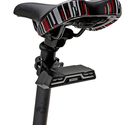 USB rechargeable waterproof bicycle tail light with 3 colour options