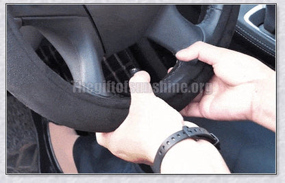 Warm and cosy heated steering wheel cover for comfortable winter driving