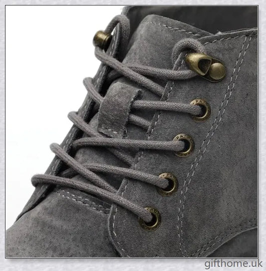 Premium anti-smashing and anti-puncture outdoor shoes made with breathable leather and durable construction for superior protection and comfort