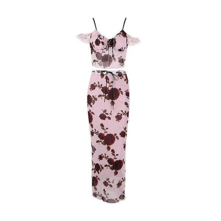 Elegant summer maxi skirt and cropped top set in pink, featuring a V-neck top and ankle-length flowing skirt