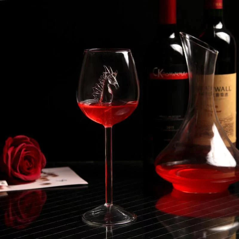 Lead-free crystal red wine glass with rotatable shark inside, clear design for elegant wine serving