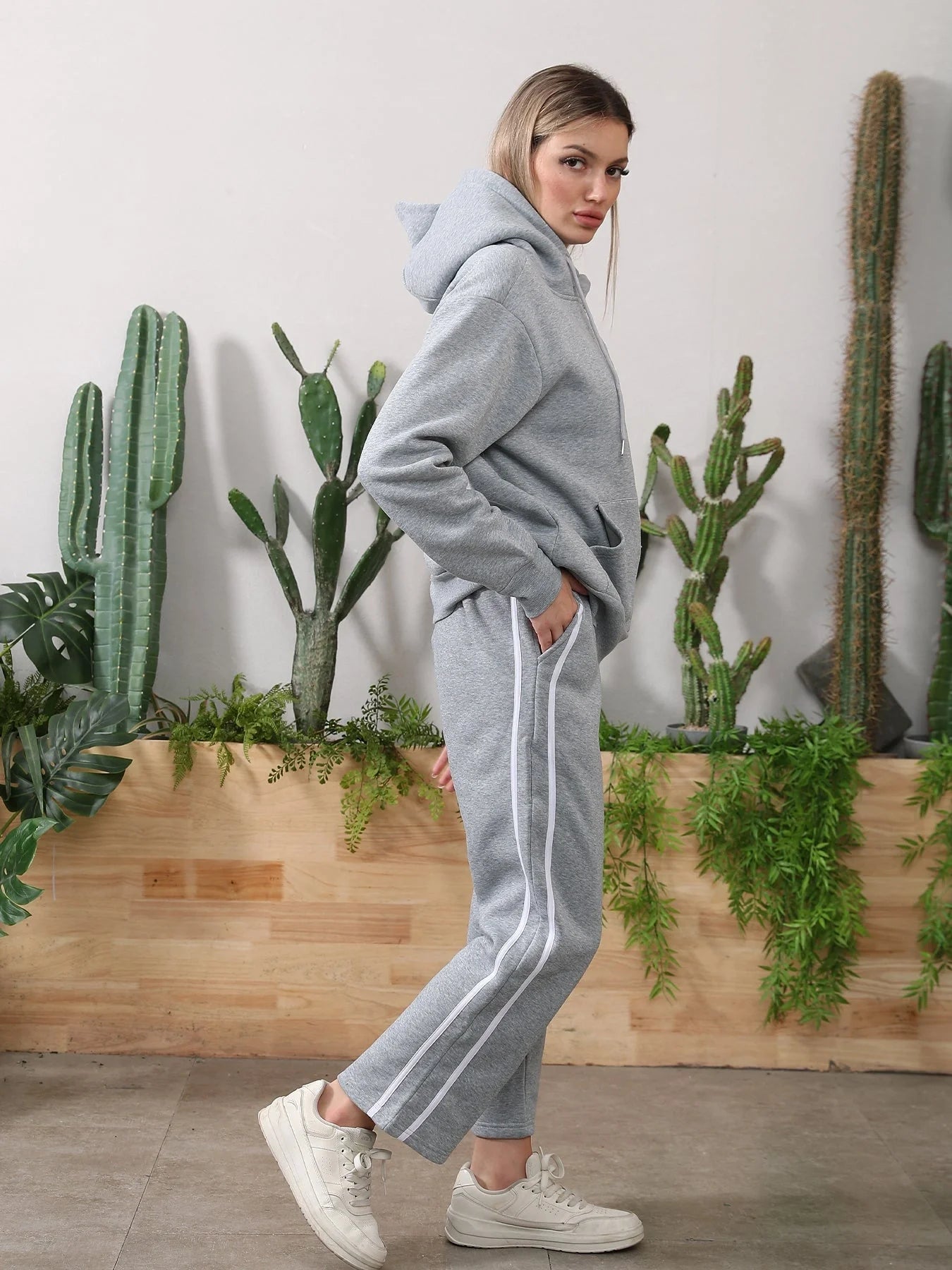 Women's Long Sleeved Hoodie Set in black and grey