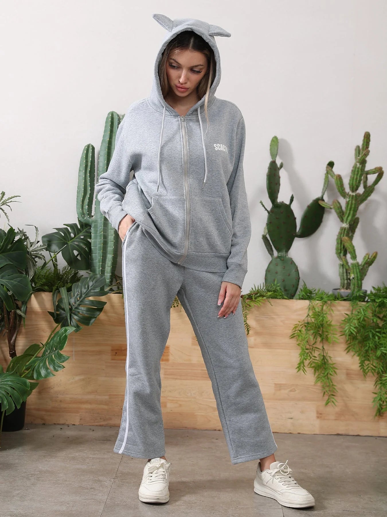 Women's Long Sleeved Hoodie Set in black and grey