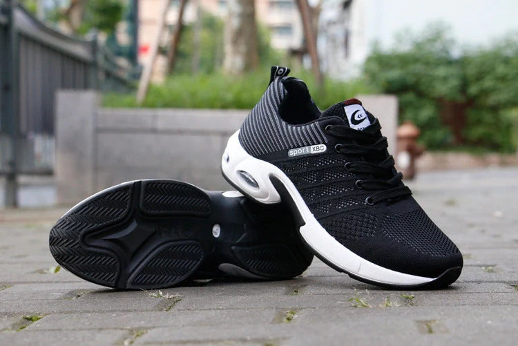 Men's breathable lace-up sports shoes in blue, black, grey, and black red