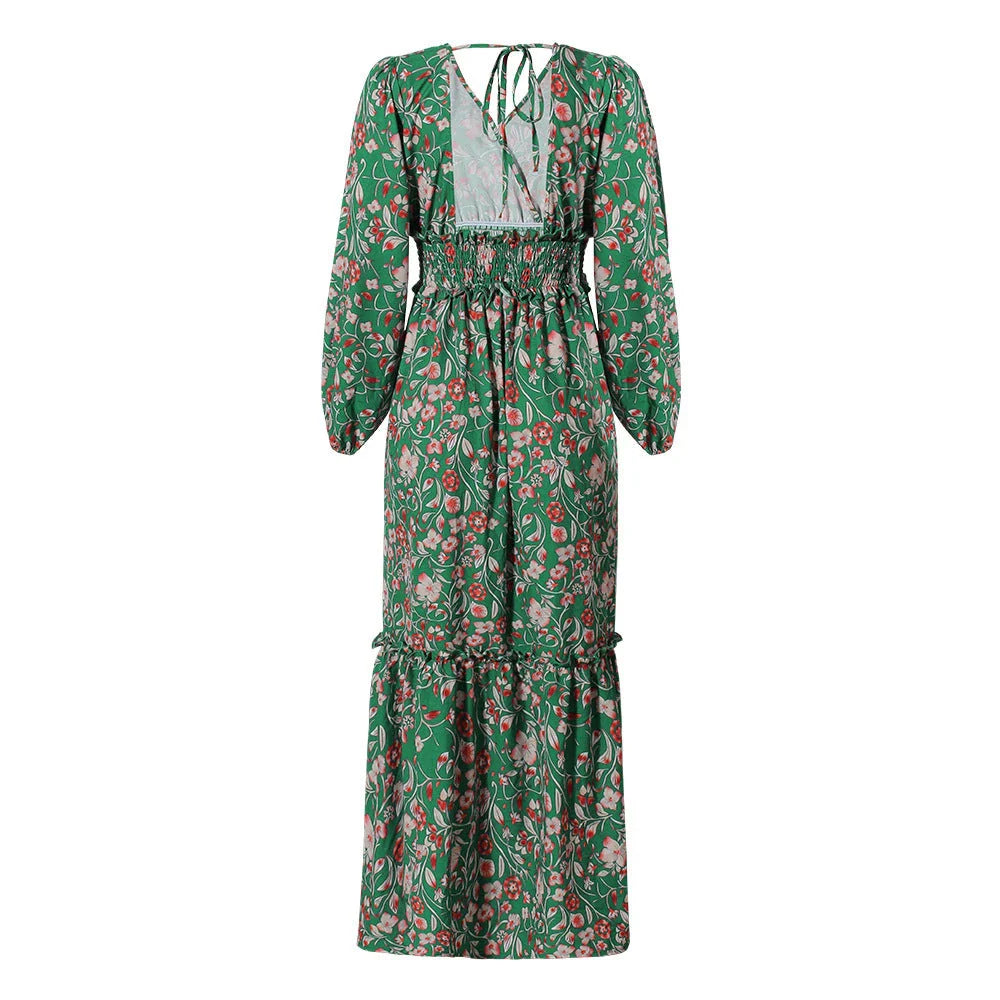 Elegant printed halter maxi dress with long sleeves in green color
