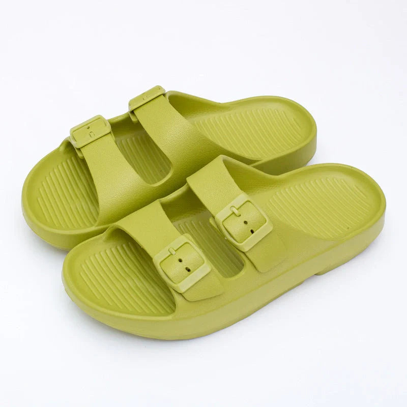 Thick-soled EVA beach sandals in various colours for summer wear