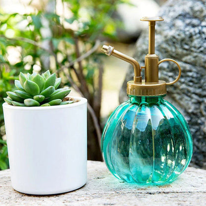 Adjustable Misting Plant Watering Sprayer with Retro-Inspired Copper Accents for Convenient Indoor and Outdoor Gardening