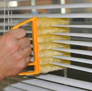 Venetian Blind Cleaning Brush with removable washable rollers for easy blind cleaning