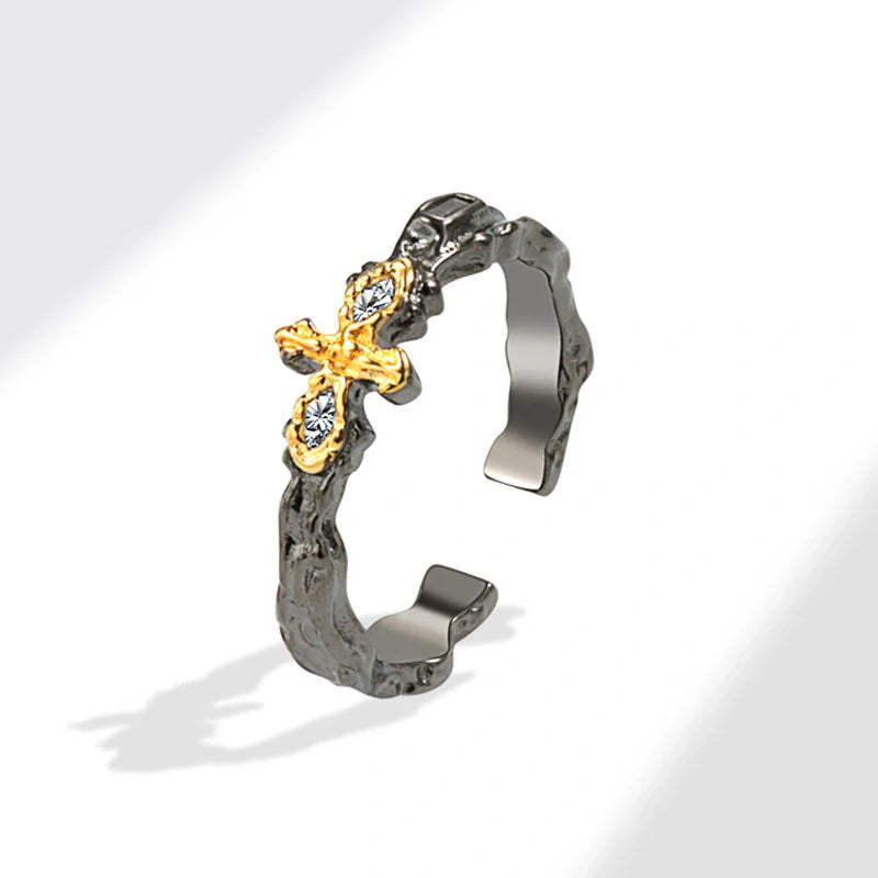 Dark Maillard Ring with adjustable opening in black gold or silver