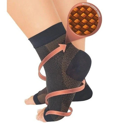 Unisex anti-fatigue compression ankle socks for sports and recovery