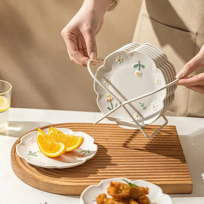 Chic Daisy Design Ceramic Plates Set - 6-inch plates with elegant floral pattern for serving desserts, appetizers, and more