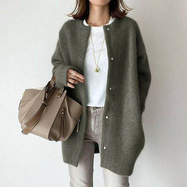 Stylish and cozy oversized cardigan jacket in various colors and sizes