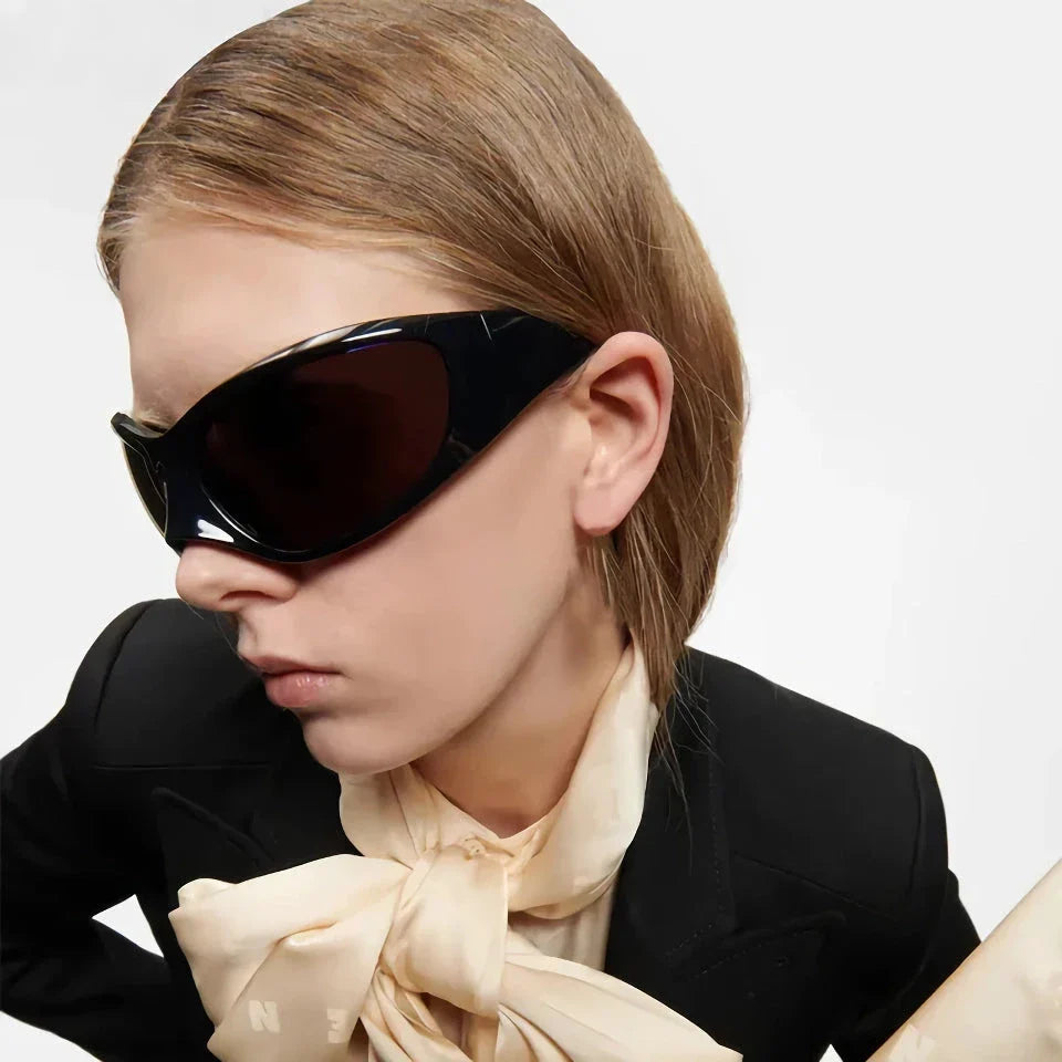 Oversized vintage luxury punk sunglasses with white and gray lenses, offering UV protection and stylish charm.