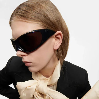 Oversized vintage luxury punk sunglasses with white and gray lenses, offering UV protection and stylish charm.