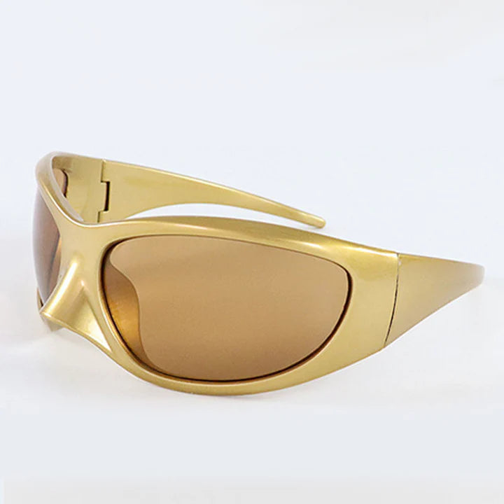Oversized vintage luxury punk sunglasses with white and gray lenses, offering UV protection and stylish charm.
