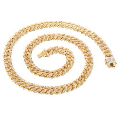 Elegant gold chain necklace with rhinestone embellishments, perfect for everyday wear