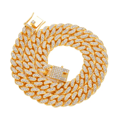 Elegant gold chain necklace with rhinestone embellishments, perfect for everyday wear