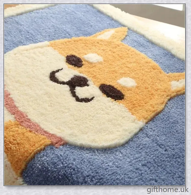 Premium polyester anti-slip mat with absorbent surface for secure and comfortable home use