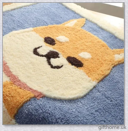 Premium polyester anti-slip mat with absorbent surface for secure and comfortable home use