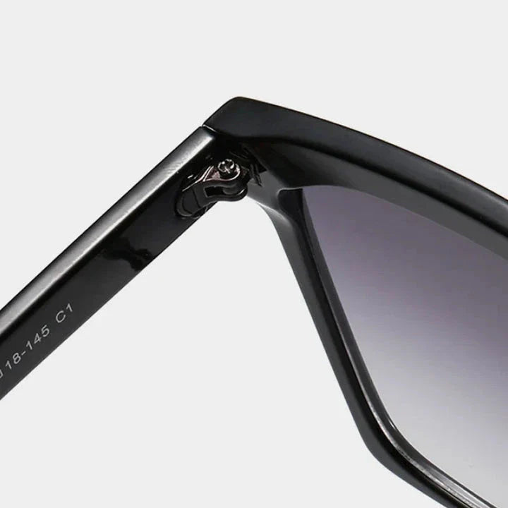 Chic Oversized Square Sunglasses for Women with UV400 Gradient Lenses