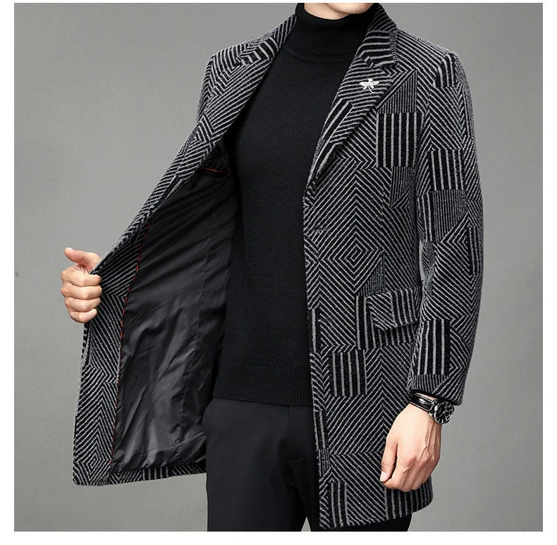 Men's windbreaker coat with striped pattern in various colour options, perfect for autumn and winter weather in the UK.