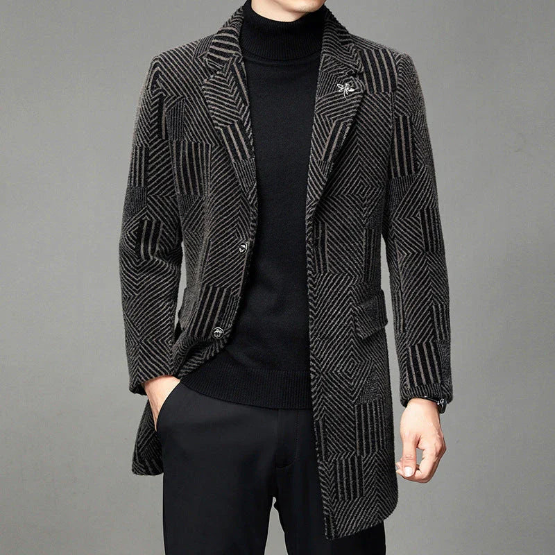 Men's windbreaker coat with striped pattern in various colour options, perfect for autumn and winter weather in the UK.