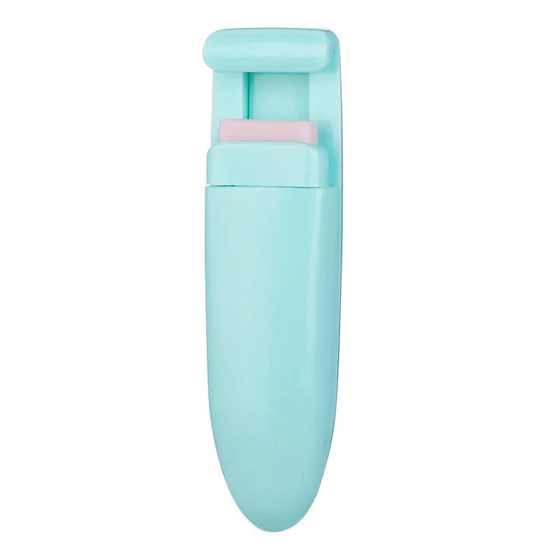 Portable Eyelash Curler Set - A stylish and functional makeup tool for achieving beautifully curled lashes
