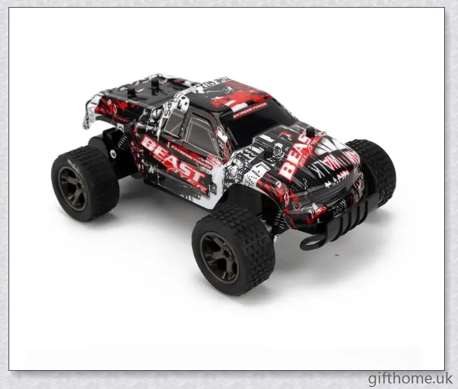 High-speed remote control car, featuring a powerful 2.4 GHz motor and reaching top speeds of 40 km/h