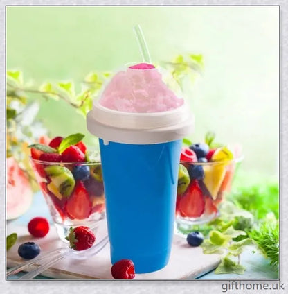 A silicone and TPU slushy cup with a straw and spoon, capable of turning liquids into frozen treats in just 1-2 minutes.