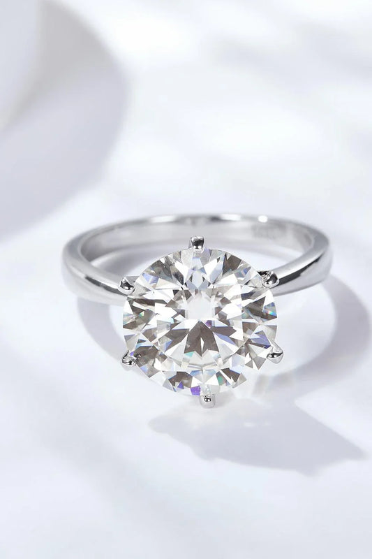 Platinum-Plated 5 Carat Moissanite Solitaire Ring with a mesmerising centre stone and sophisticated design