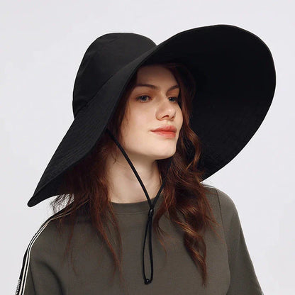 Large Brim Beach Cap with waterproof, quick-drying fabric and 17cm oversized brim for comprehensive sun protection