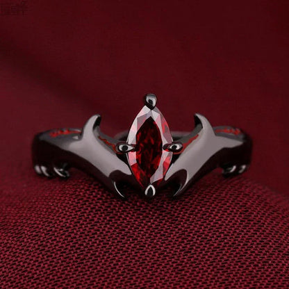 A premium S925 sterling silver ring with sparkling zircon gems, inspired by the secondary head of state design.