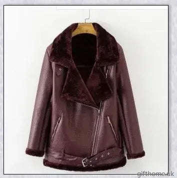 Stylish and cosy artificial fur zipper coat for women, featuring a sleek PU leather exterior and plush lining for exceptional warmth and comfort.