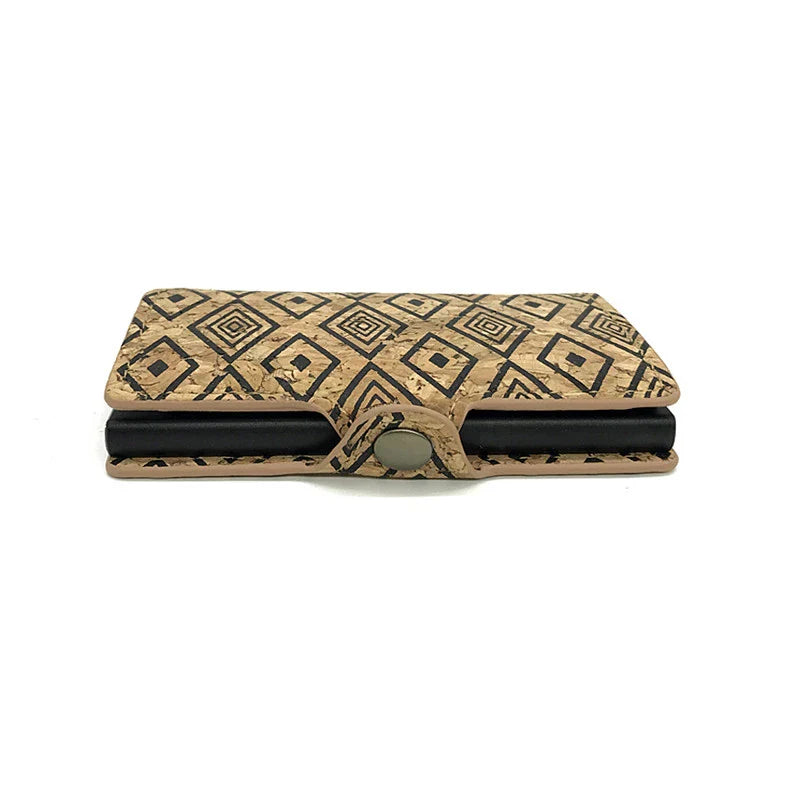 Holder Retro Anti-theft Brush Wallet with metal card box and buckle closure, made of premium PU leather for secure and stylish everyday carry