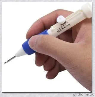 A DIY magic embroidery pen with 4 punch needles, designed for easy and versatile embroidery projects.