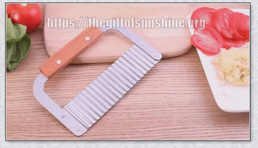 Stainless Steel Potato Crinkle Cutter - Crinkle Cutting Tool for Homemade Fries and Vegetables