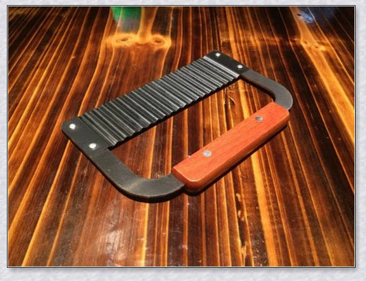 Stainless Steel Potato Crinkle Cutter - Crinkle Cutting Tool for Homemade Fries and Vegetables