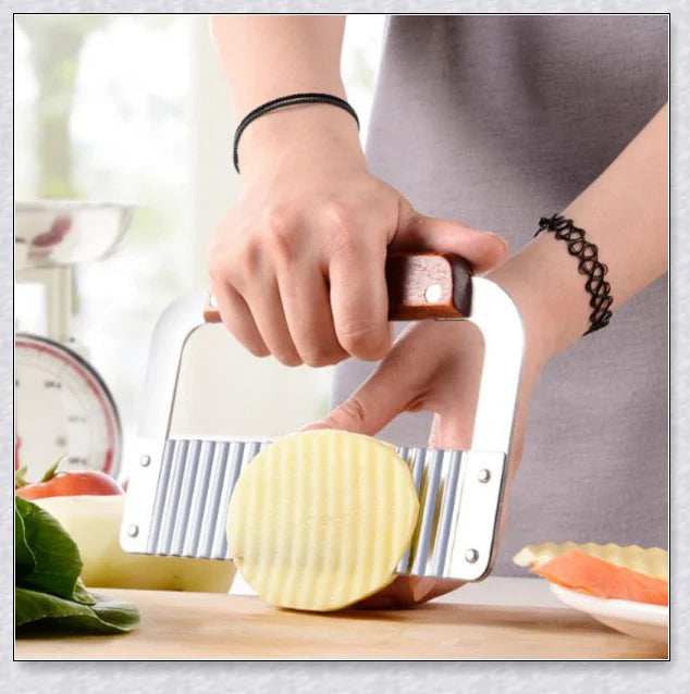 Stainless Steel Potato Crinkle Cutter - Crinkle Cutting Tool for Homemade Fries and Vegetables