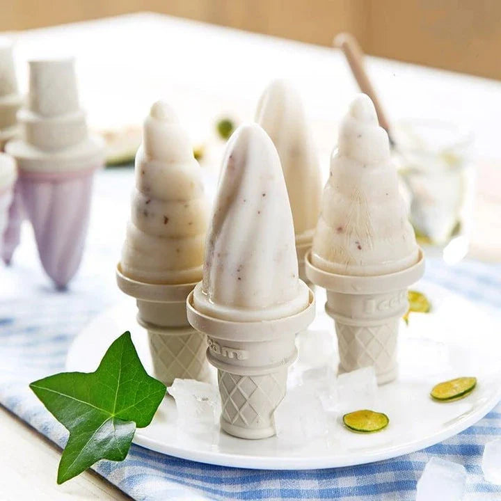 Artisanal ice cream popsicles made with premium quality Ice Cream Mould 4-Piece Set