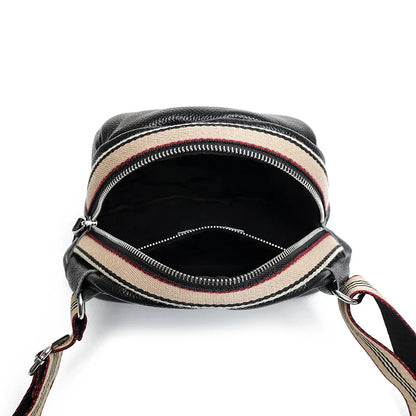 Premium cowhide one-shoulder messenger bag in classic colours for versatile daily use