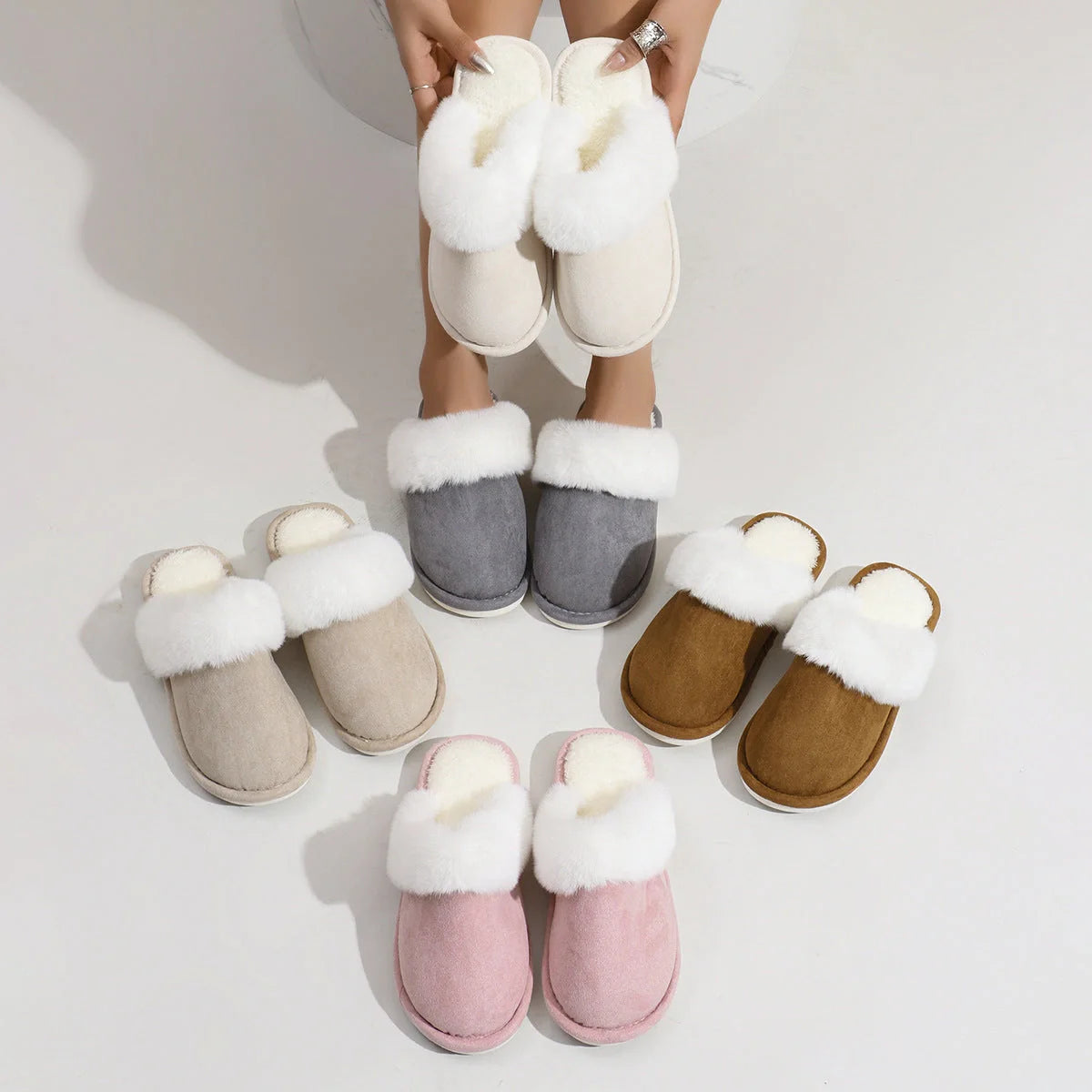 Cosy winter plush slippers for couples with non-slip sole in various colours