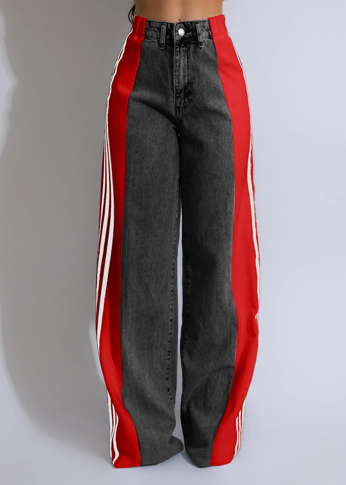 Stylish high-waist denim pants with patchwork details, available in a range of trendy color combinations
